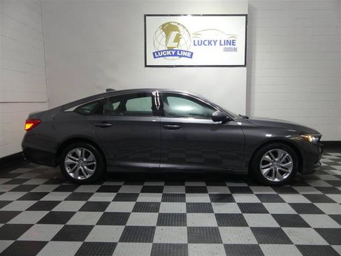 Used 2020 Honda Accord LX image 6