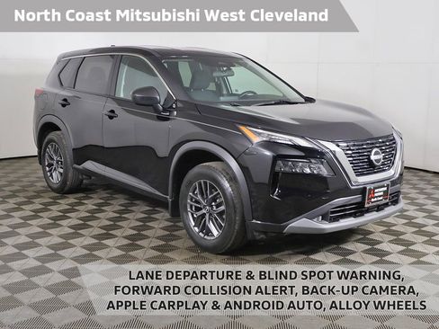 Used 2023 Nissan Rogue S AWD/4WD image 1