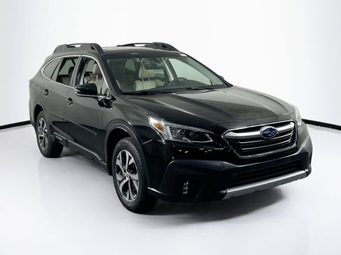 Used 2022 Subaru Outback Limited XT AWD/4WD image 3