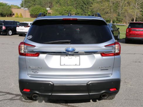 Used 2023 Subaru Ascent Limited AWD/4WD image 4