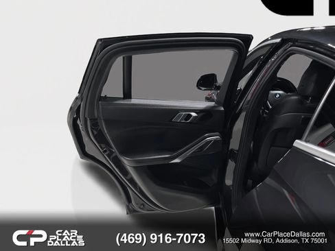 Used 2021 BMW X6 xDrive40i w/ Parking Assistance Package AWD/4WD image 21