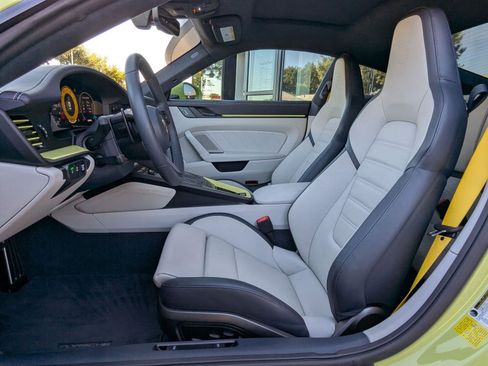 Used 2025 Porsche 911 Carrera S image 5