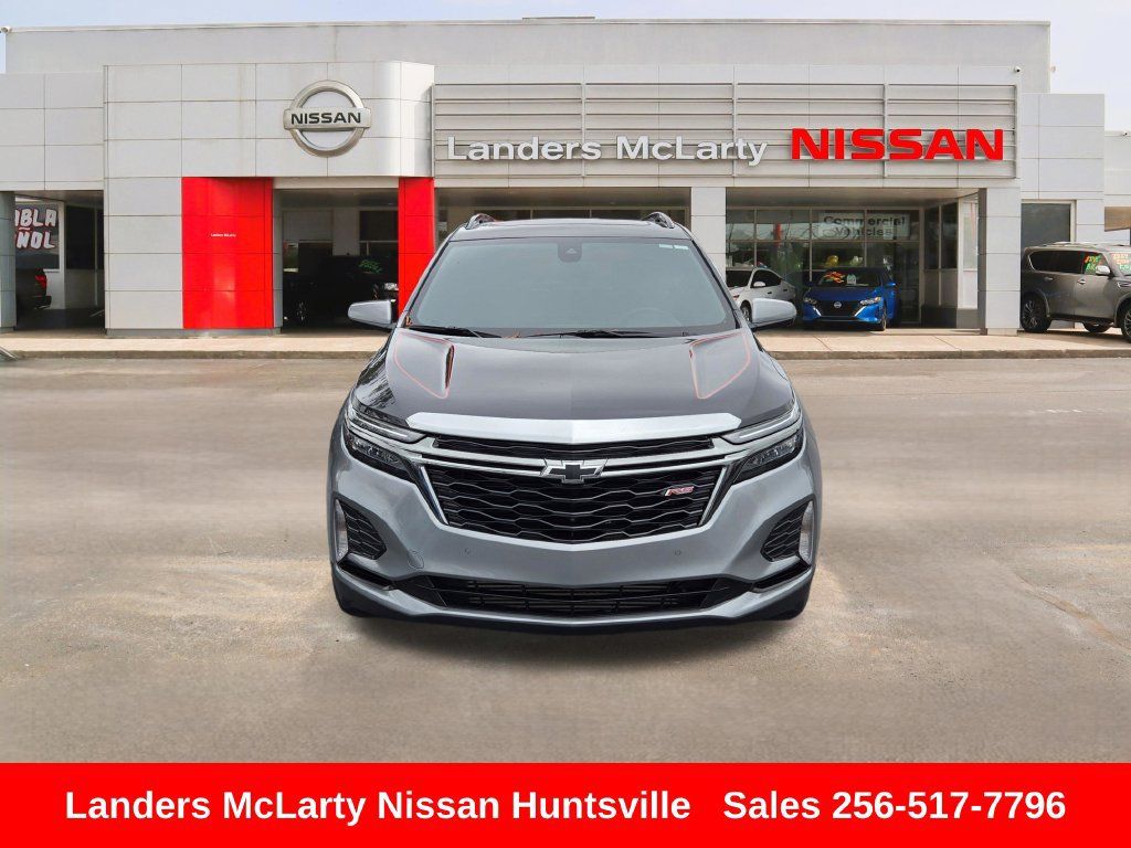 Used 2023 Chevrolet Equinox RS w/ RS Leather Package FWD image 11