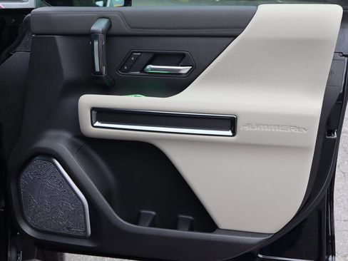 New 2026 GMC Hummer EV SUV w/ LPO, Dark Essentials Package image 28