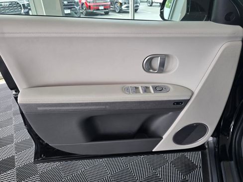 Used 2024 Hyundai Ioniq 5 Limited AWD/4WD image 19