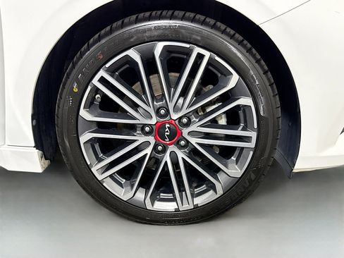 Used 2023 Kia Forte GT w/ GT2 Package FWD image 32
