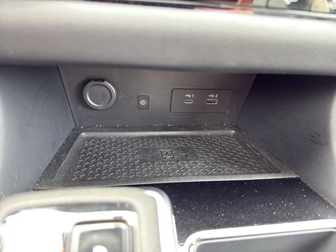 Certified 2025 Nissan Pathfinder SL w/ SL Premium Package image 20