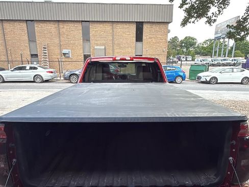 Used 2018 Chevrolet Silverado 1500 LT w/ All Star Edition AWD/4WD image 11