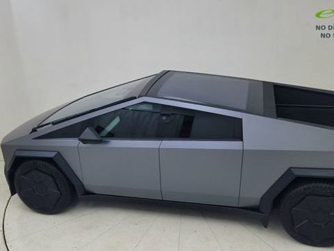 Used 2024 Tesla Cybertruck Cyberbeast AWD/4WD image 75