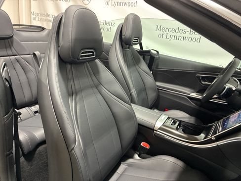 New 2026 Mercedes-Benz CLE 300 4MATIC Cabriolet image 17