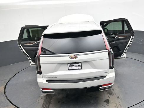 Used 2021 Cadillac Escalade Premium Luxury w/ Driver Assist Tech Package image 44