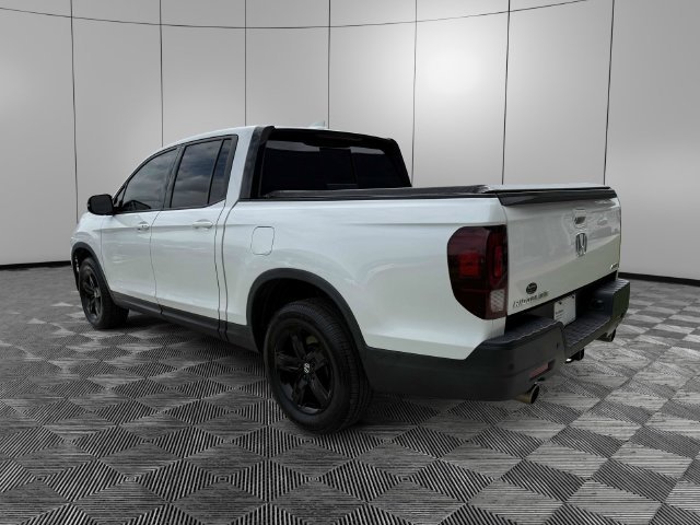 Used 2023 Honda Ridgeline Black Edition image 3