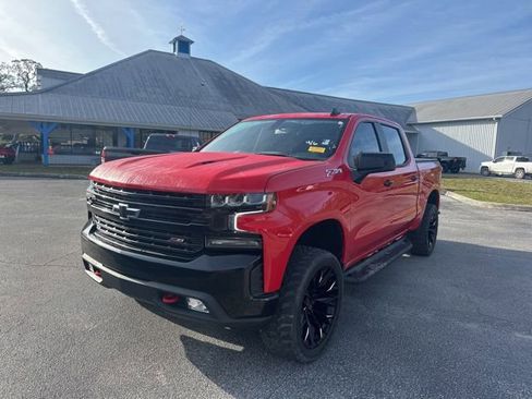 Used 2021 Chevrolet Silverado 1500 LT Trail Boss image 1