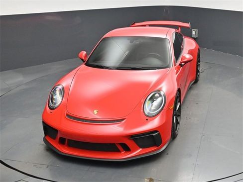 Used 2018 Porsche 911 GT3 image 31