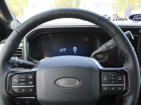 New 2026 Ford F250 Platinum AWD/4WD image 18