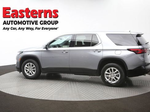 Used 2023 Chevrolet Traverse LS image 62