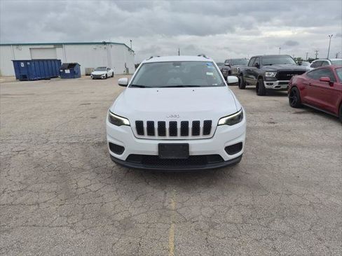 Used 2020 Jeep Cherokee Latitude FWD image 19