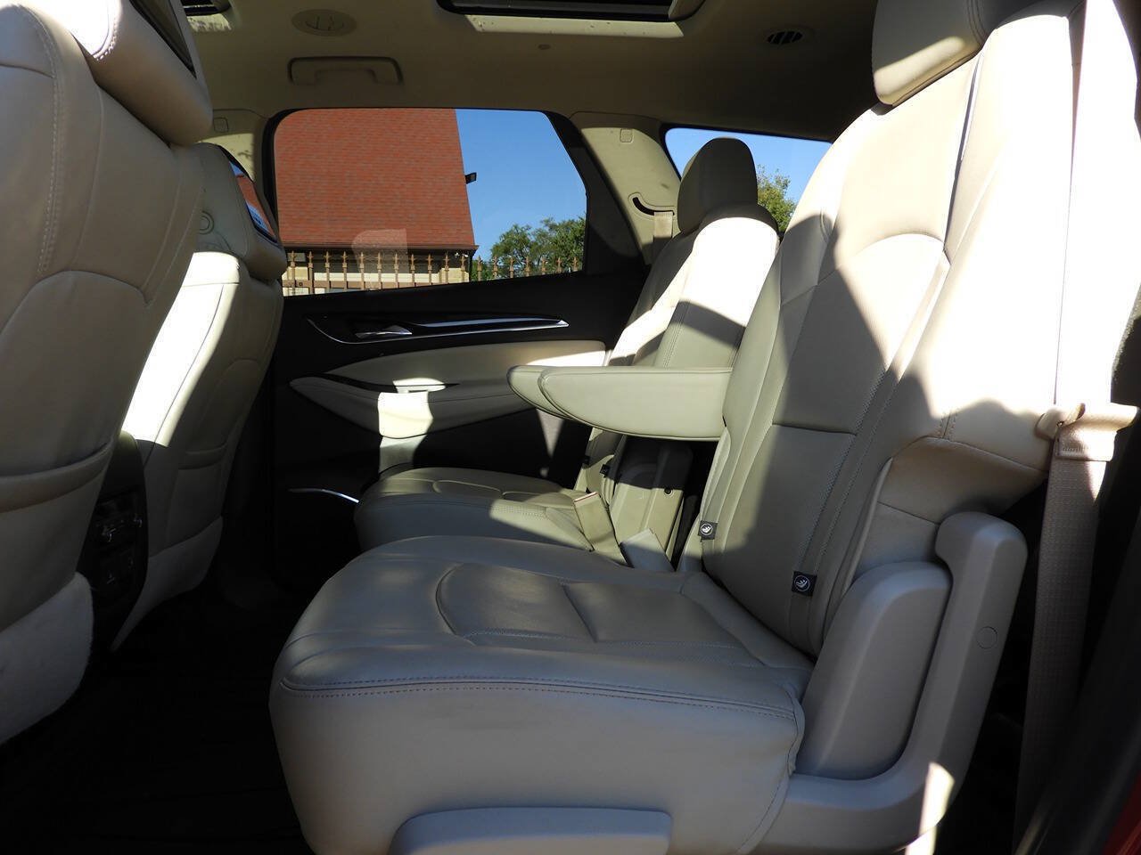 Used 2019 Buick Enclave Essence w/ Trailering Package, 5000 lbs. FWD image 26