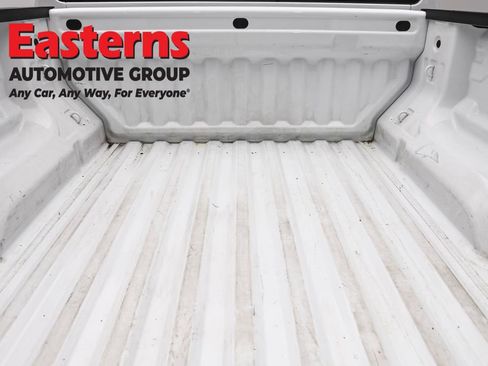 Used 2023 Chevrolet Colorado W/T image 9