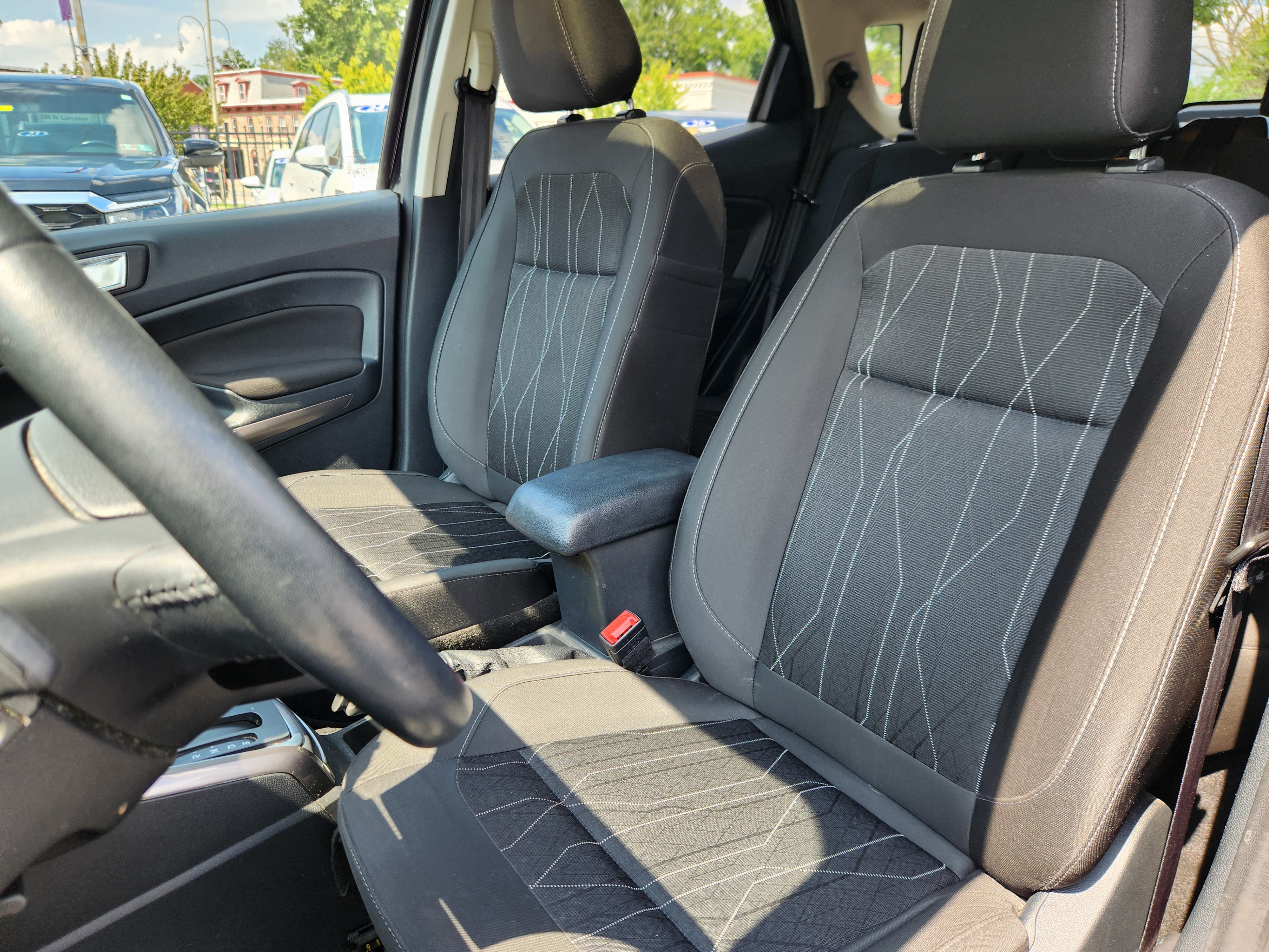 Used 2018 Ford EcoSport SE FWD image 7