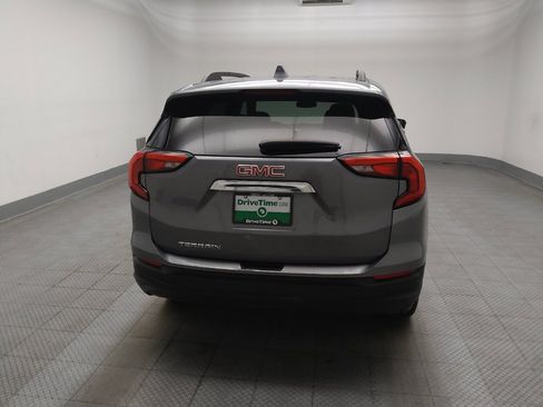 Used 2018 GMC Terrain SLE w/ Driver Convenience Package FWD image 7