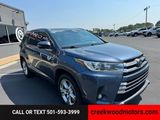 Used 2019 Toyota Highlander FWD V6 image 2