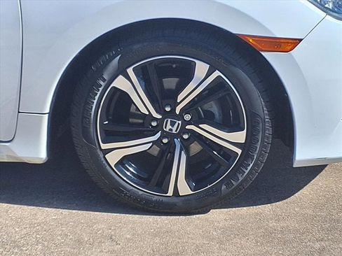 Used 2017 Honda Civic Touring image 30