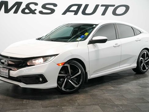 Used 2020 Honda Civic Sport image 2