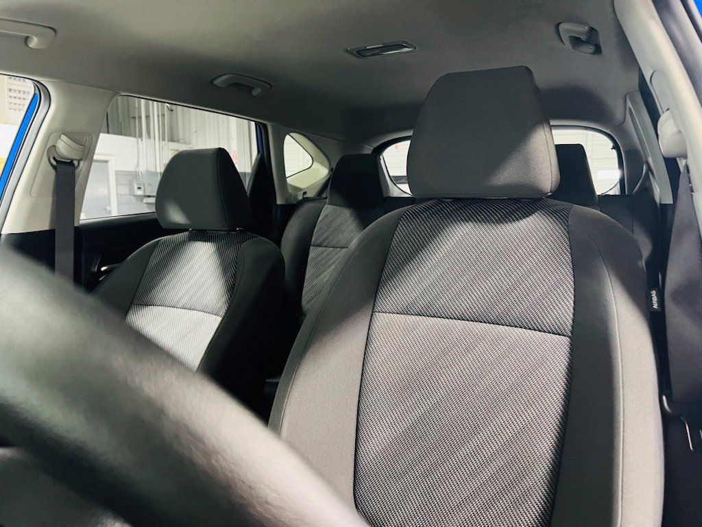 Used 2024 Kia Seltos LX AWD/4WD image 3