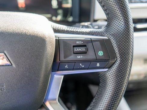 Used 2023 Mitsubishi Outlander 4WD Plug-In Hybrid image 29