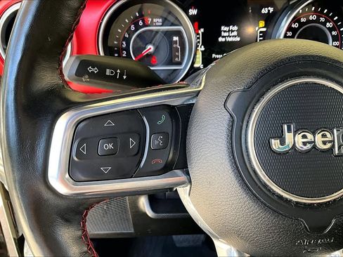 Used 2021 Jeep Wrangler Unlimited Rubicon AWD/4WD image 24