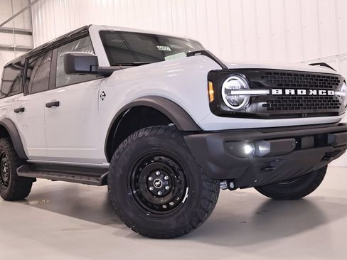 New 2026 Ford Bronco Outer Banks AWD/4WD image 34