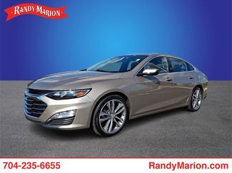 Used 2023 Chevrolet Malibu LT image 1