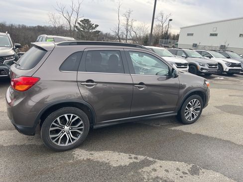 Used 2017 Mitsubishi Outlander Sport GT image 8