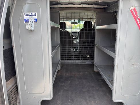 Used 2019 Nissan NV200 SV w/ Navigation Package FWD image 13