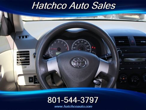 Used 2010 Toyota Corolla FWD image 18