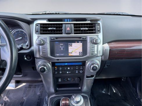 Used 2016 Toyota 4Runner Limited image 12