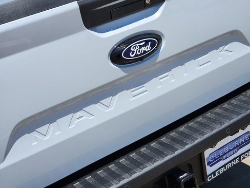 New 2025 Ford Maverick XLT w/ XLT Luxury Package image 7