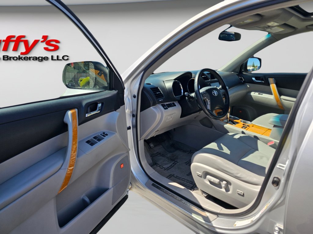 Used 2010 Toyota Highlander Limited w/ Extra Value Pkg 3 AWD/4WD image 20