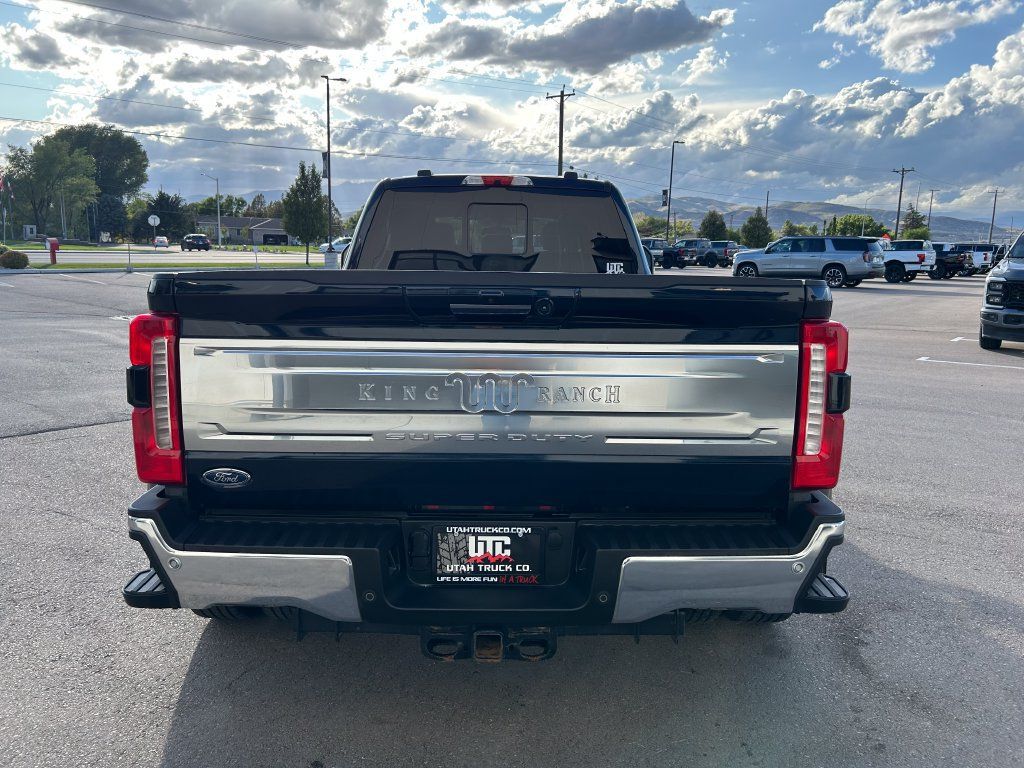 Used 2023 Ford F350 King Ranch AWD/4WD image 6