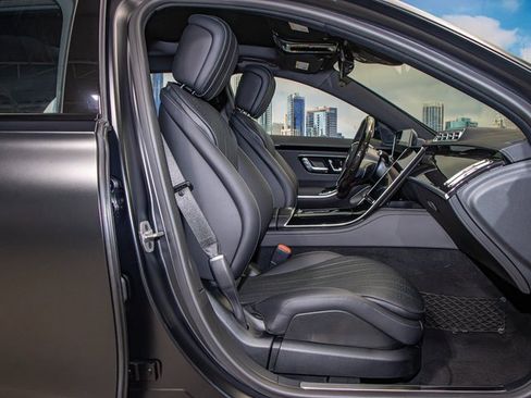 Certified 2024 Mercedes-Benz S 500 4MATIC image 21