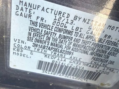 Used 2014 Nissan Sentra S FWD image 12