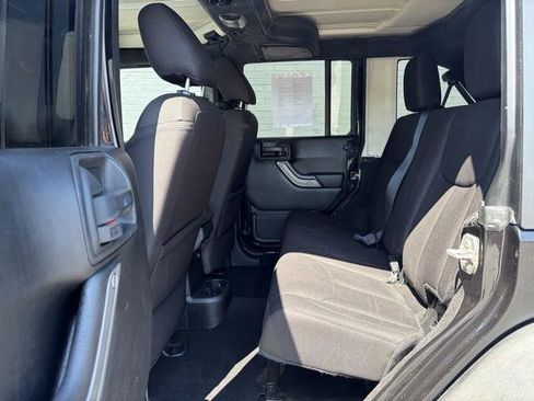 Used 2016 Jeep Wrangler Unlimited Sport image 18