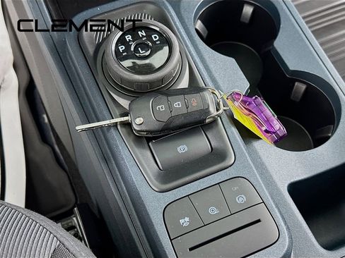 Certified 2024 Ford Maverick XL image 23