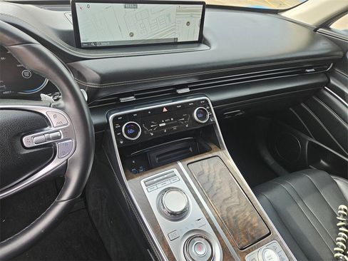 Used 2024 Genesis GV80 2.5T image 20