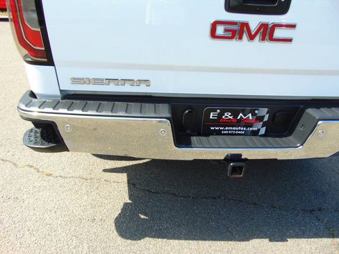 Used 2018 GMC Sierra 1500 SLT AWD/4WD image 35