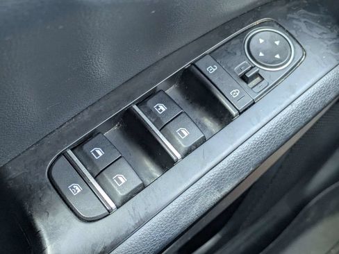 Used 2022 Kia Soul LX FWD image 22