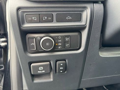 Certified 2022 Ford F150 Lariat w/ Equipment Group 502A High image 11