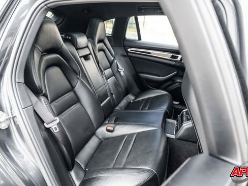 Used 2018 Porsche Panamera 4S image 83