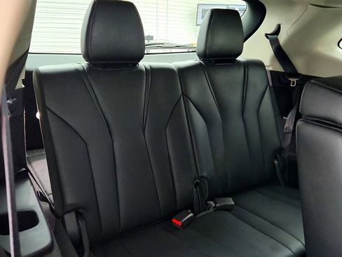 Used 2023 Acura MDX SH-AWD w/ Technology Package image 23